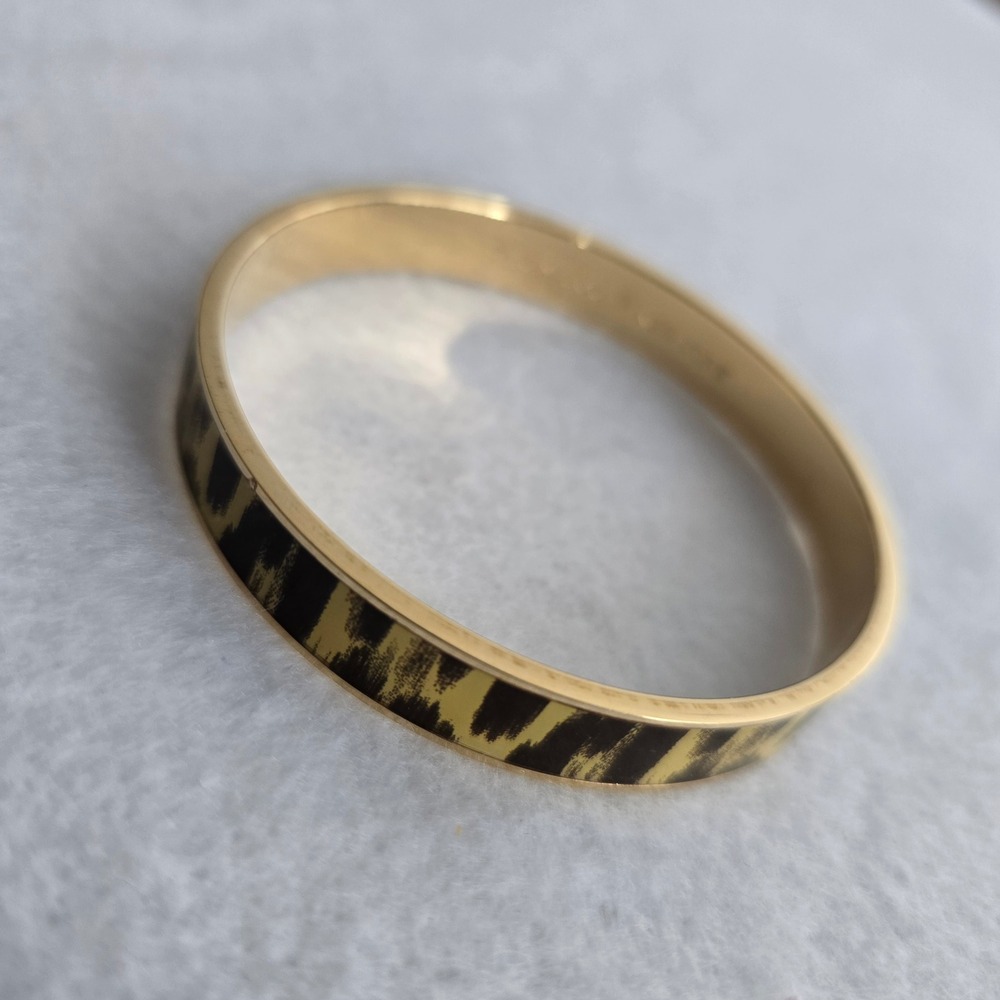 Kate Spade New York Gold Tone Leopard Print Bangle Bracelet Jewelry - Picture 6 of 10